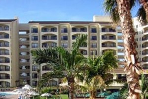 Royal Islander Resort