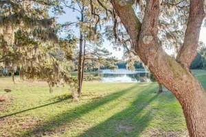 39 Forest Lake Drive